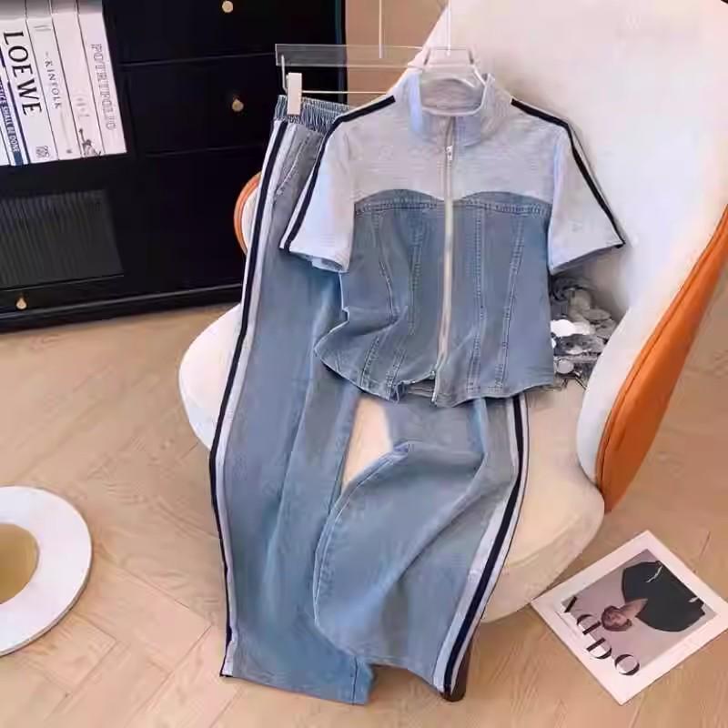 Women s Summer Casual Sporty Two-Piece Set: Cross-Zipper Top & Wide-Leg Pants L
Women s Summer Casual Sporty Two-Piece Set: Cross-Zipper Top & Wide-Leg Pants L