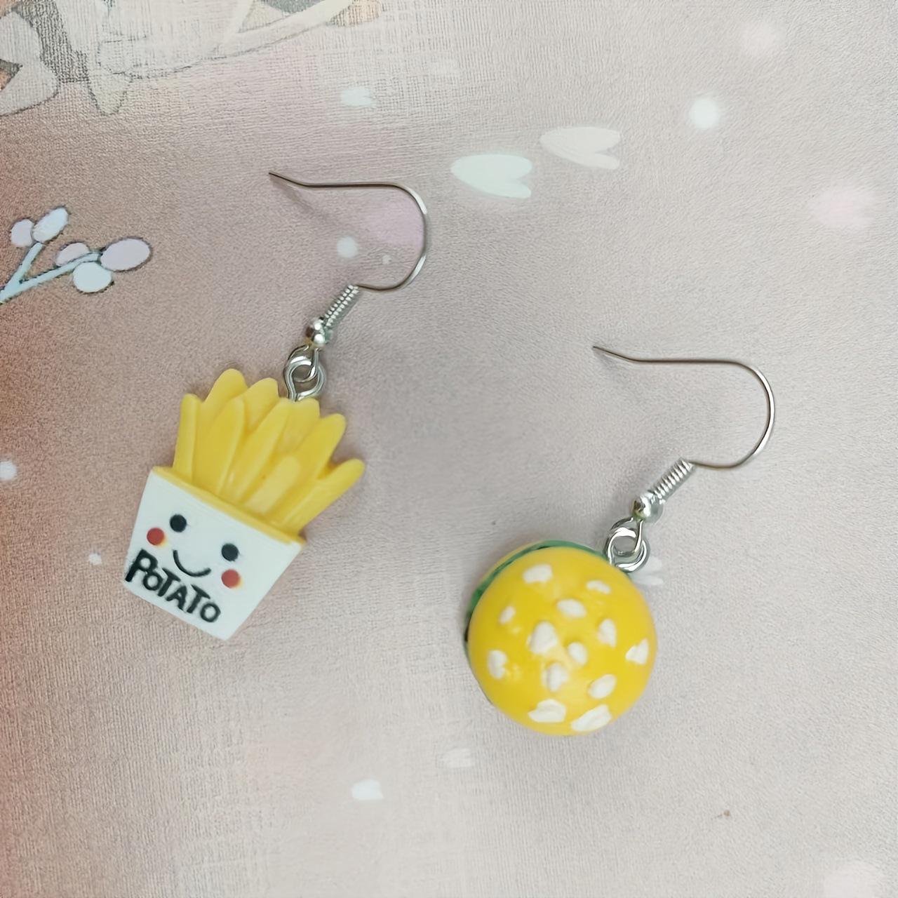 Creative French Fries Burger Earrings - Handmade Food Toy Accessories for Girls
Creative French Fries Burger Earrings - Handmade Food Toy Accessories for Girls