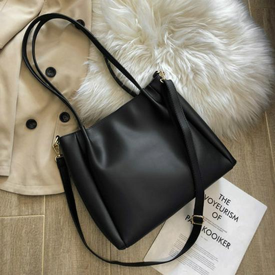 Versatile Women s Large Capacity Crossbody Tote - Autumn/Winter 2025 Trend, Korean Style Handbag
Versatile Women s Large Capacity Crossbody Tote - Autumn/Winter 2025 Trend, Korean Style Handbag