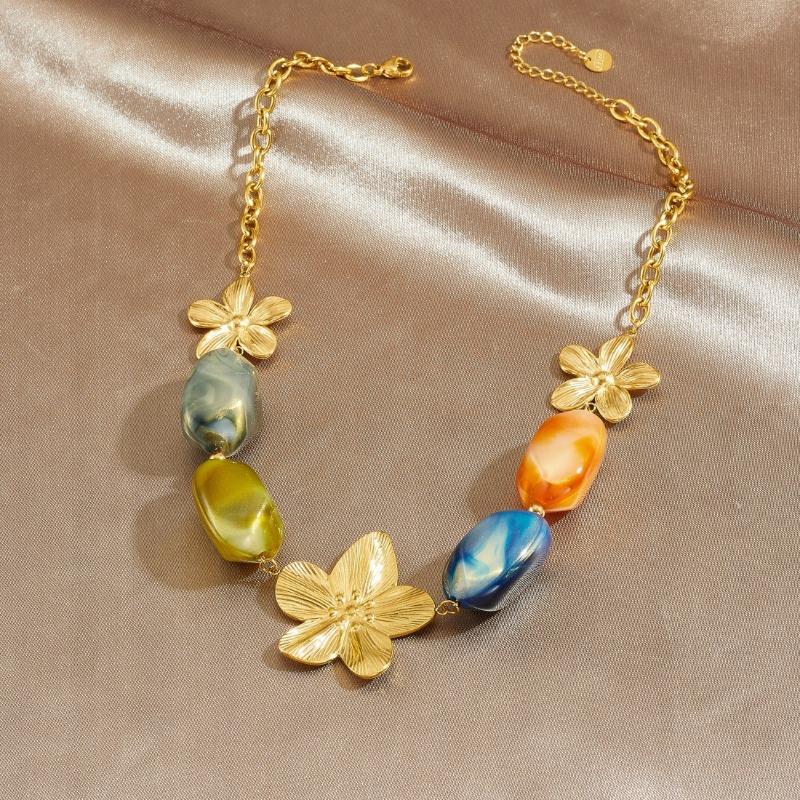 Gold Floral Necklace with Multicolor Resin Beads різнокольоровий
Gold Floral Necklace with Multicolor Resin Beads різнокольоровий