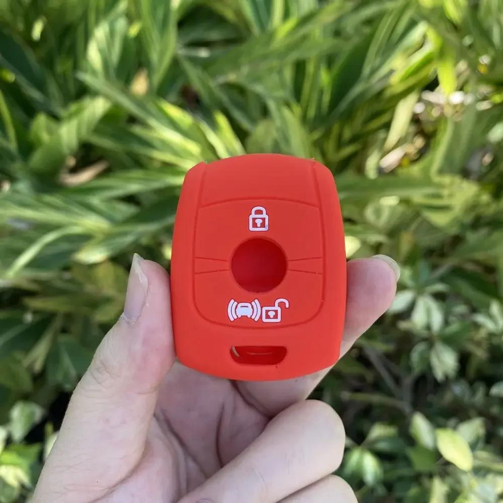 2 Buttons Silicone Car Key Case Fob Accessories for SsangYong Actyon Kyron Rexton Korando Key Chain Skin Protective Cover Set красный
2 Buttons Silicone Car Key Case Fob Accessories for SsangYong Actyon Kyron Rexton Korando Key Chain Skin Protective Cover Set красный