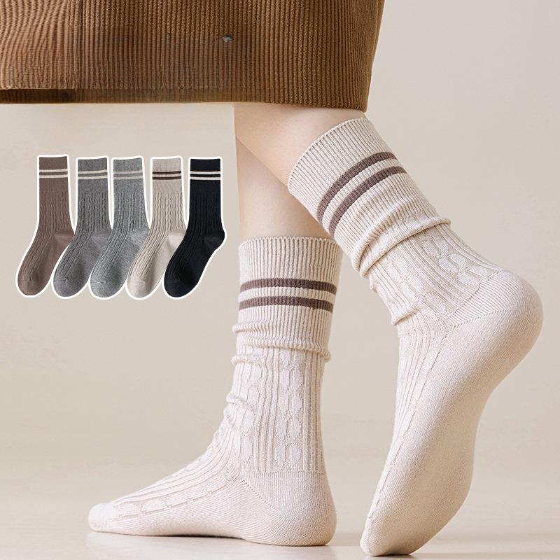 Women s Cashmere Socks, Thick and Fleece Socks, Double-needle Fashionable and Versatile, Casual Sports Mid-calf Socks for Autumn and Winter 1 pair чорний
Women s Cashmere Socks, Thick and Fleece Socks, Double-needle Fashionable and Versatile, Casual Sports Mid-calf Socks for Autumn and Winter 1 pair чорний