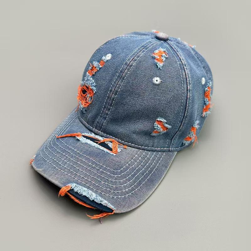 Вымытая и состаренная джинсовая кепка Спортивный козырек для пары Рваная джинсовая кепка Ретро-рваная бейсболка M(56-58cm)
Вымытая и состаренная джинсовая кепка Спортивный козырек для пары Рваная джинсовая кепка Ретро-рваная бейсболка M(56-58cm)