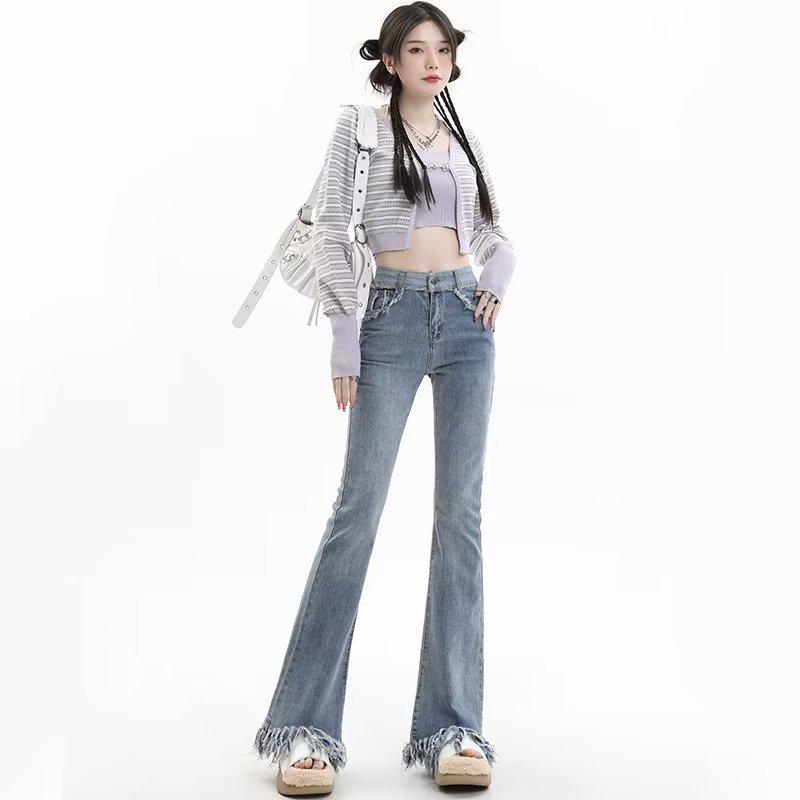 Женские джинсы с высокой посадкой, микро-клеш, стрейч, с необработанным краем, коллекция весна/осень 2024 Small синий
Женские джинсы с высокой посадкой, микро-клеш, стрейч, с необработанным краем, коллекция весна/осень 2024 Small синий