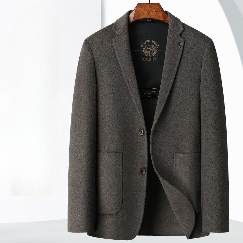 Осенне-зимний шерстяной однотонный West Light Luxury Business для людей среднего возраста и молодежи Двусторонний шерстяной пиджак 195
Осенне-зимний шерстяной однотонный West Light Luxury Business для людей среднего возраста и молодежи Двусторонний шерстяной пиджак 195