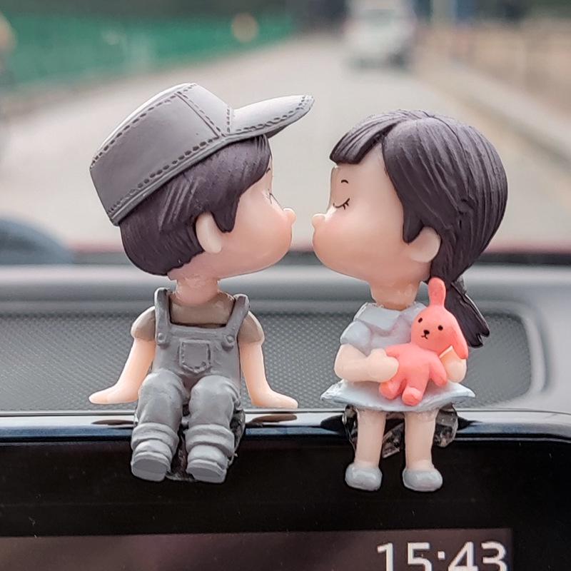 Christmas Couple Micro Landscape Figurines: Cute DIY Desktop Ornaments Includes Invisible Adhesive
Christmas Couple Micro Landscape Figurines: Cute DIY Desktop Ornaments Includes Invisible Adhesive