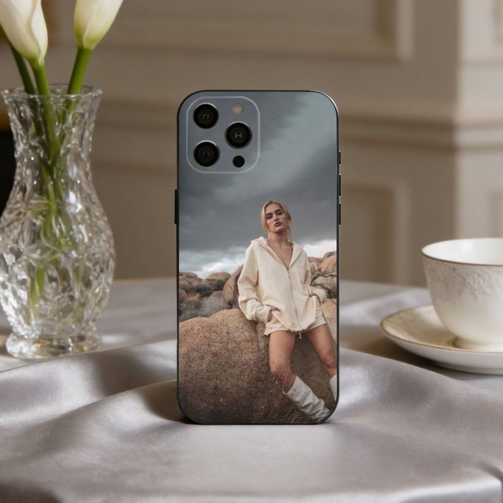 Actress M-Michelle R-Randolph Phone Case For iPhone 17pro,16,15,14,13,12,11 Plus,Pro Max,XS,Soft Silicone Black Cover iPhone16plus
Actress M-Michelle R-Randolph Phone Case For iPhone 17pro,16,15,14,13,12,11 Plus,Pro Max,XS,Soft Silicone Black Cover iPhone16plus