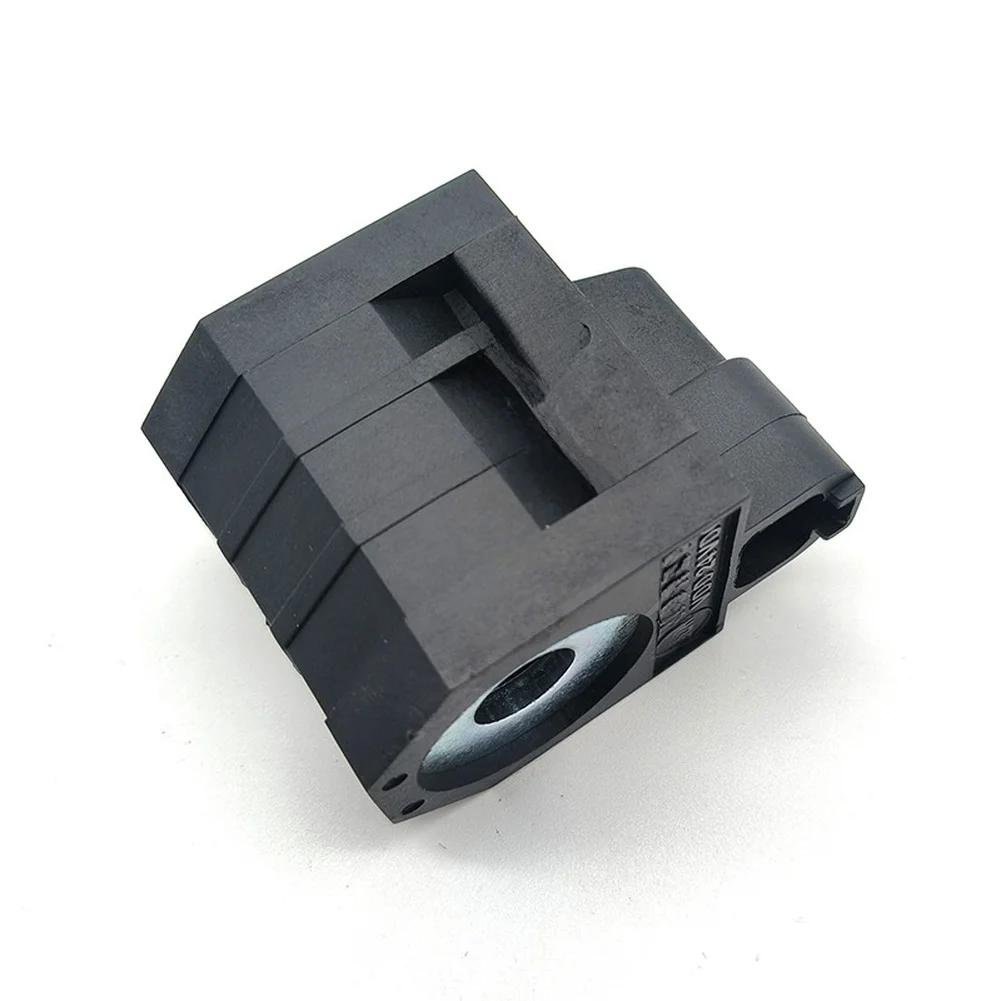 1pc 12V/24V Solenoid Valve Coil XKBL00004 Replacement Solenoid Coil Pilot Safety Lock System For Hyundai Excavator Parts
1pc 12V/24V Solenoid Valve Coil XKBL00004 Replacement Solenoid Coil Pilot Safety Lock System For Hyundai Excavator Parts