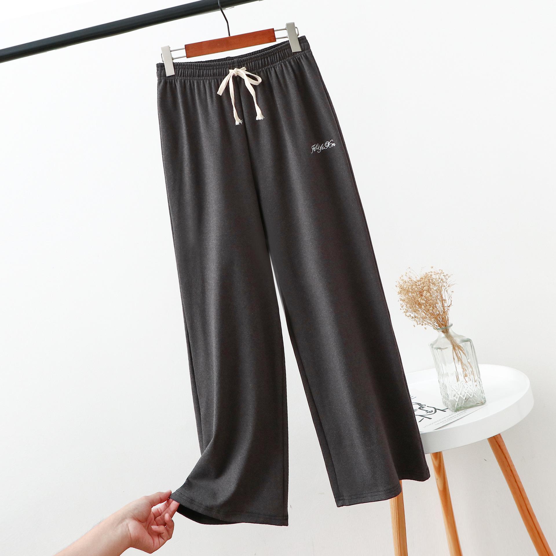 Женские осенне-зимние пижамные брюки из плотного бархата с широкими штанинами | Повседневная и спортивная домашняя одежда Double Extra Large
Женские осенне-зимние пижамные брюки из плотного бархата с широкими штанинами | Повседневная и спортивная домашняя одежда Double Extra Large