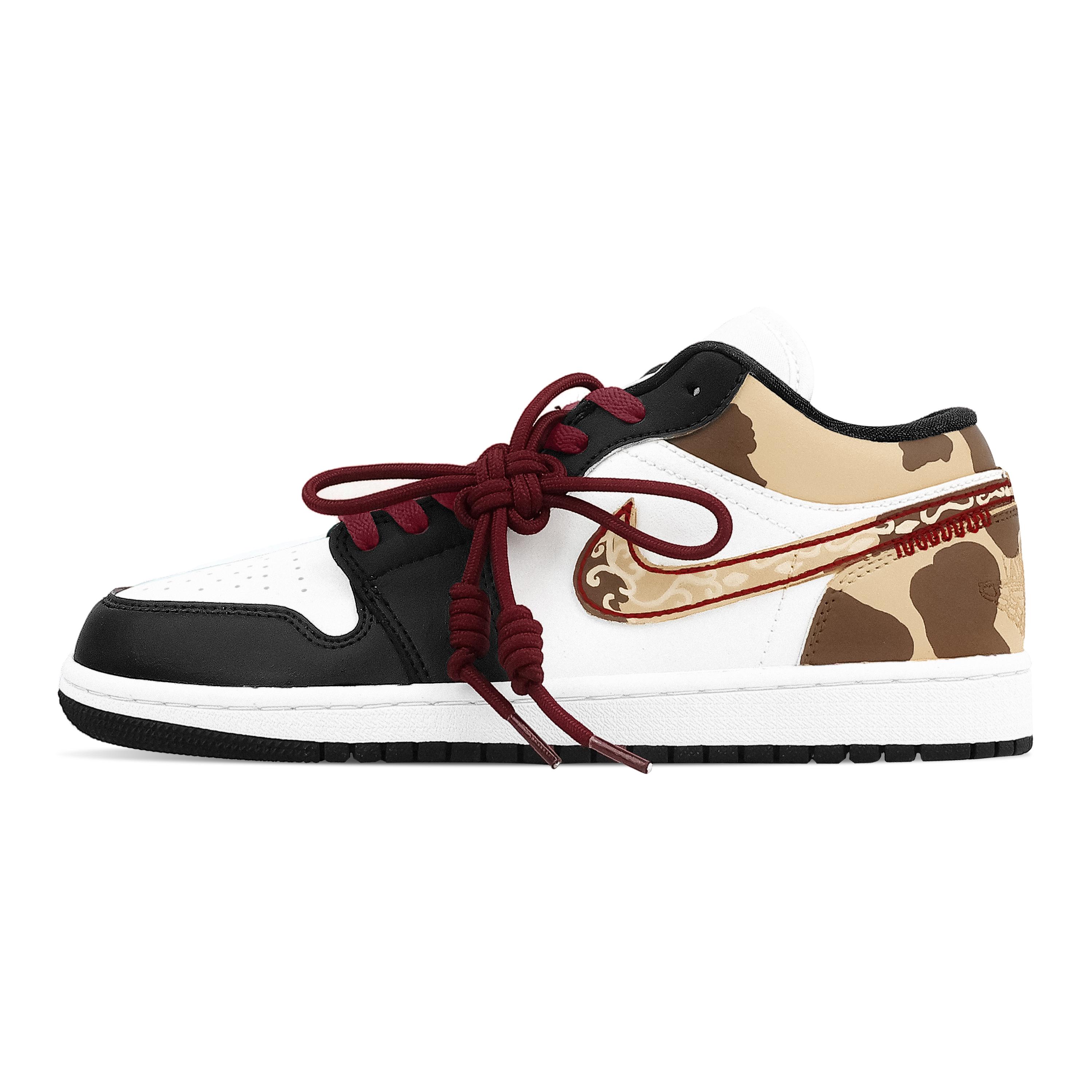 Jordan Air Jordan 1 Auspicious Horse Steps On Gold Abrasion Resistant Low top Vintage Basketball Shoes Unisex DC0774-101(Team773-) 38.5
Jordan Air Jordan 1 Auspicious Horse Steps On Gold Abrasion Resistant Low top Vintage Basketball Shoes Unisex DC0774-101(Team773-) 38.5