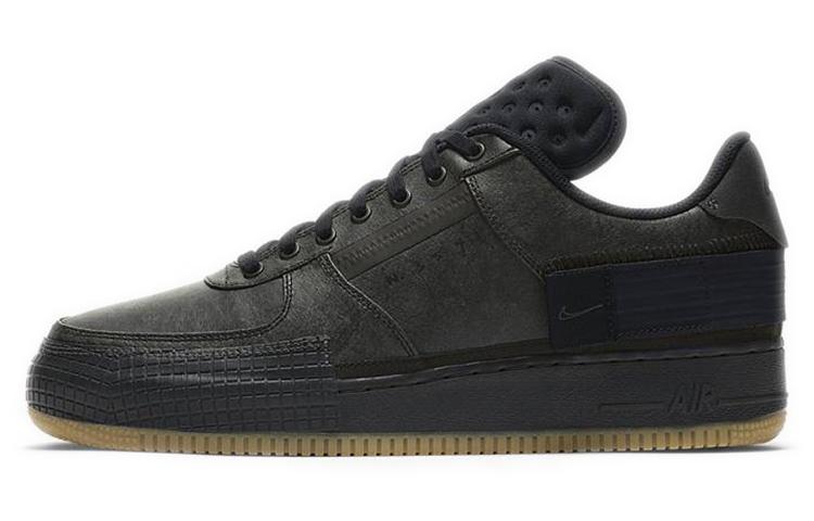 Nike Air Force 1 Type Black Gum CJ1281-001 40
Nike Air Force 1 Type Black Gum CJ1281-001 40