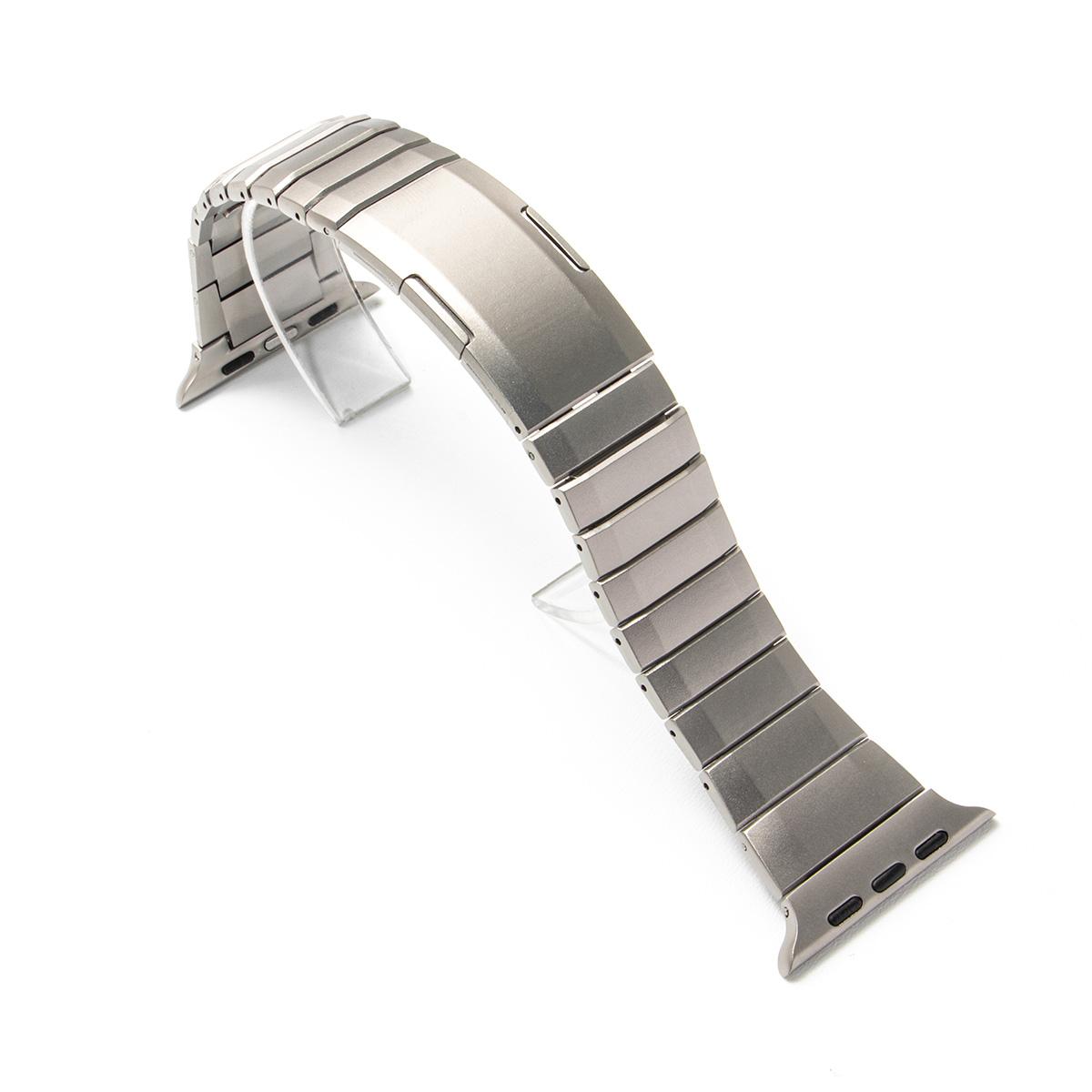 Luxury Stainless Steel Strap For Apple Watch Ultra 3/2/1 49 45 41 40 46 42 44mm Metal band Bracelet Series 11 10 9 8 7 SE3 6 5 4 Watch SE3 44mm
Luxury Stainless Steel Strap For Apple Watch Ultra 3/2/1 49 45 41 40 46 42 44mm Metal band Bracelet Series 11 10 9 8 7 SE3 6 5 4 Watch SE3 44mm