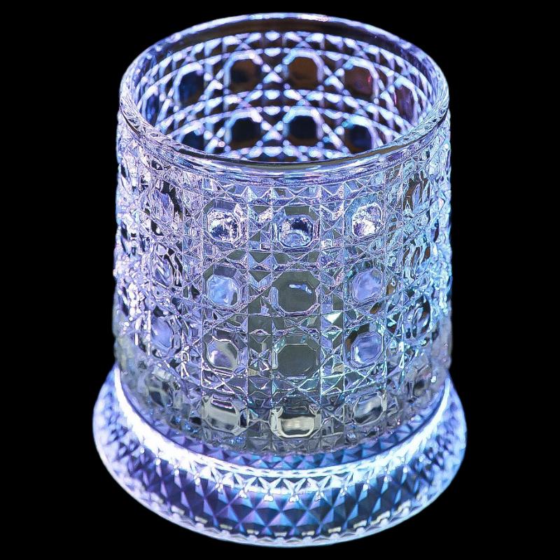 Shangqi Embossed Spirits Glass with Luminous Coasters
Shangqi Embossed Spirits Glass with Luminous Coasters