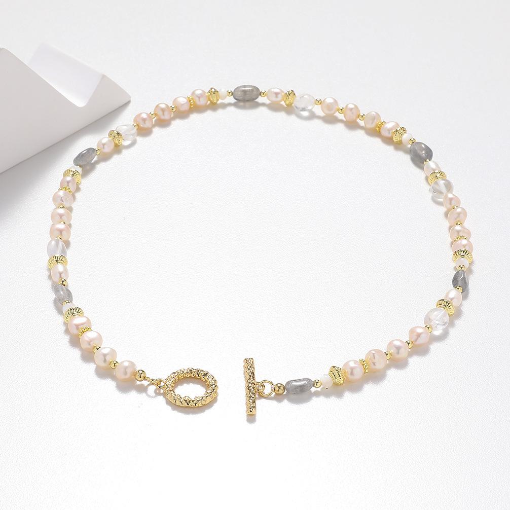 Ожерелье из натурального лунного камня и пресноводного жемчуга, женская французская ретро-цепочка Niche Premium Sense Clavicle Chain 2025, новый продукт
Ожерелье из натурального лунного камня и пресноводного жемчуга, женская французская ретро-цепочка Niche Premium Sense Clavicle Chain 2025, новый продукт