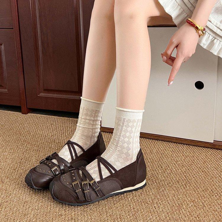 Amano niche shallow mouth ballet shoes women s breathable versatile driving shoes inner height increase silver Mary Jane single shoes 40
Amano niche shallow mouth ballet shoes women s breathable versatile driving shoes inner height increase silver Mary Jane single shoes 40