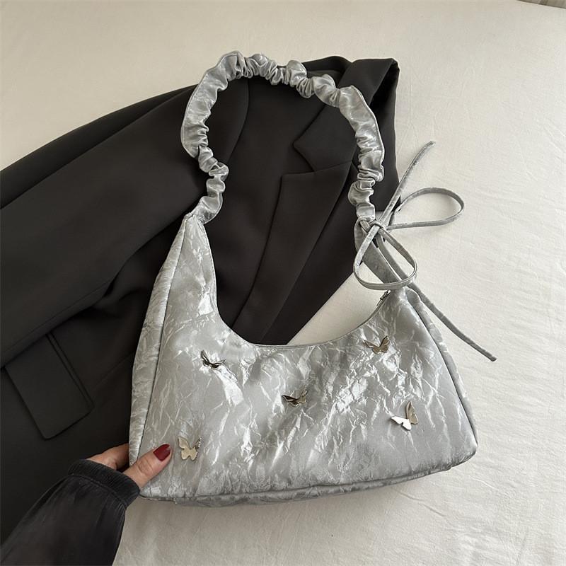 Elegant Black White And Silver Crescent Bag With Beautiful Bow For Everyday Style
Elegant Black White And Silver Crescent Bag With Beautiful Bow For Everyday Style