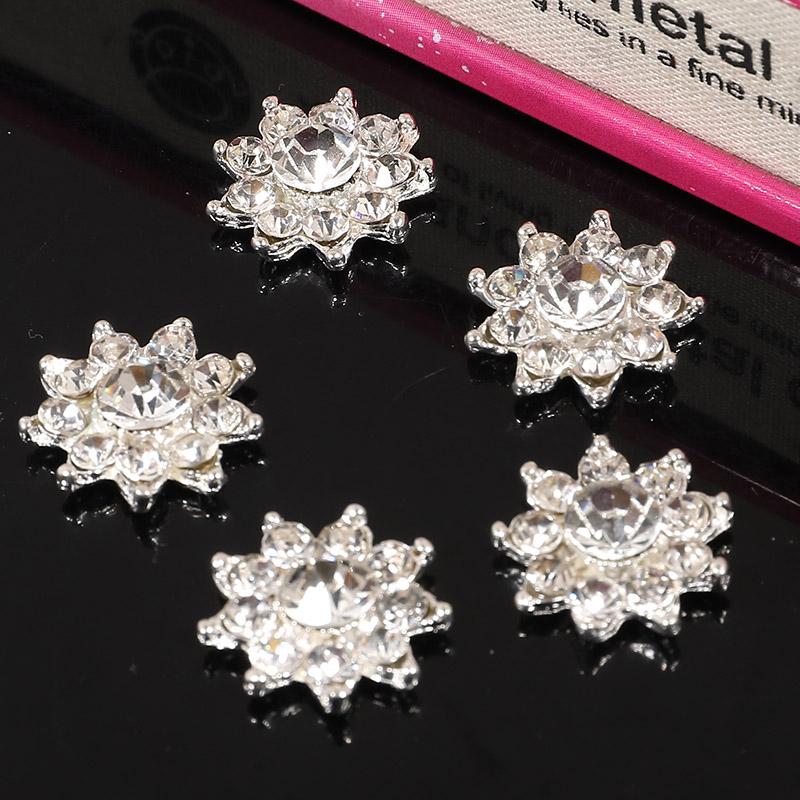 Engood 100Pcs 17mm Snowflake Rhinestone Button Sewing Trim & Embellishments Craft Buckle for Wedding DIY Hair Accessories ZJ94 срібний
Engood 100Pcs 17mm Snowflake Rhinestone Button Sewing Trim & Embellishments Craft Buckle for Wedding DIY Hair Accessories ZJ94 срібний