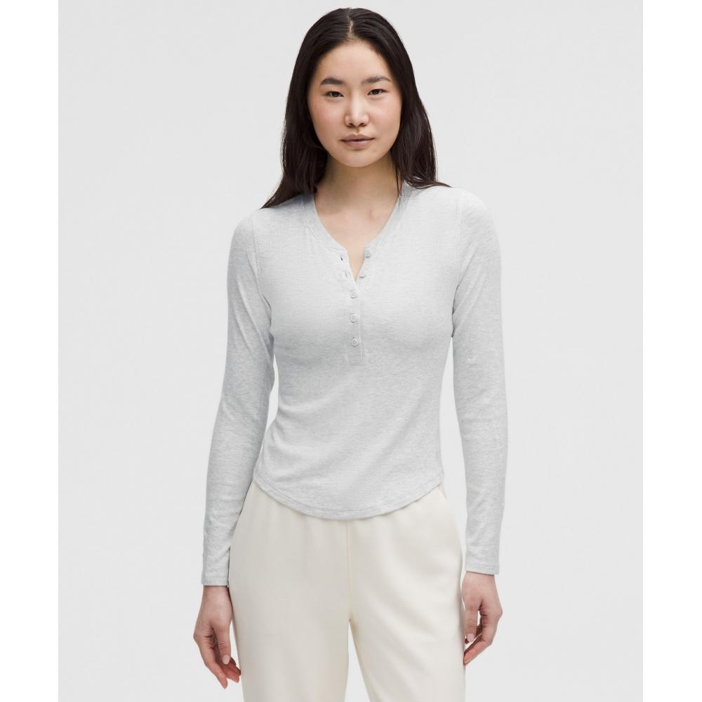 Lululemon Hold Tight Long Sleeve Henley Heathered Core Ultra Light Grey 8 
Lululemon Hold Tight Long Sleeve Henley Heathered Core Ultra Light Grey 8