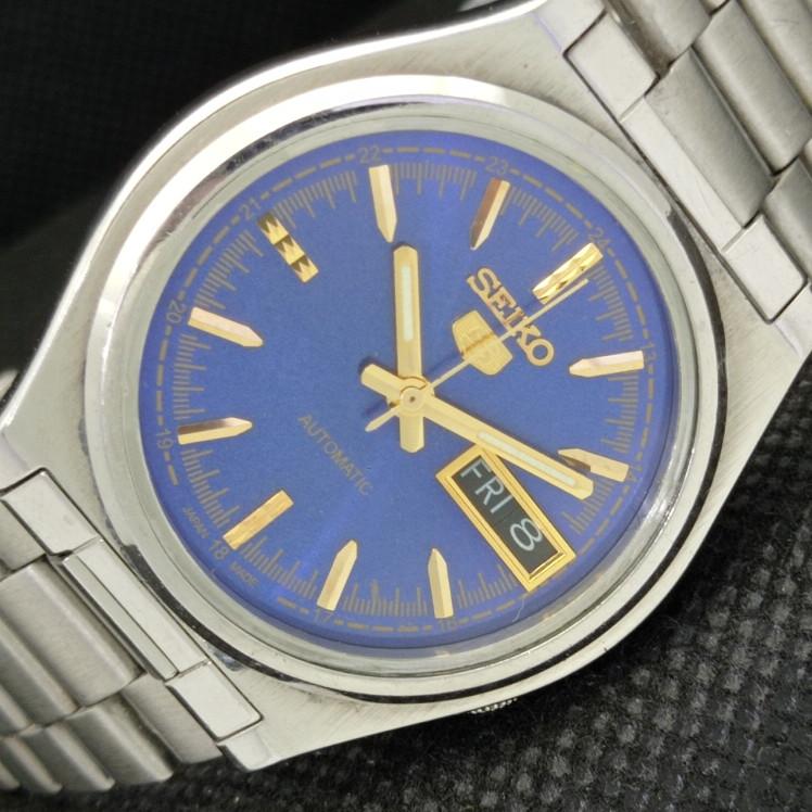 Б/У винтажные часы SEIKO 5 AUTOMATIC 7009A JAPAN MENS D/D BLUE WATCH 608e-a315934-9 SKU608e-a315934
Б/У винтажные часы SEIKO 5 AUTOMATIC 7009A JAPAN MENS D/D BLUE WATCH 608e-a315934-9 SKU608e-a315934