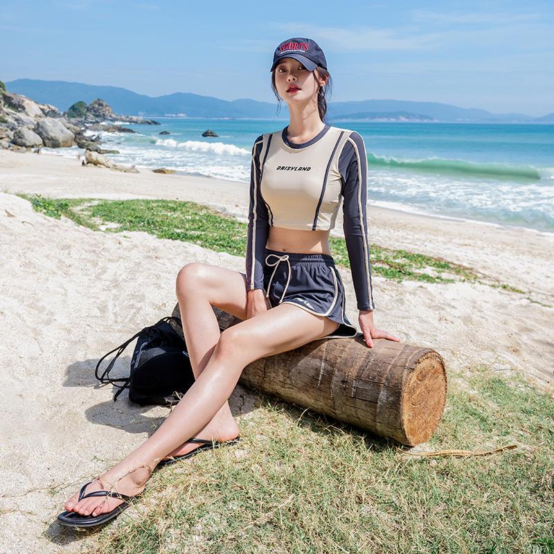 Korean Style Women s Sporty Swimsuit: Sunscreen, Flat Leg, Small Bust, Hot Spring Vacation, Three-Piece Swimwear Set. Double Extra Large темно-синий
Korean Style Women s Sporty Swimsuit: Sunscreen, Flat Leg, Small Bust, Hot Spring Vacation, Three-Piece Swimwear Set. Double Extra Large темно-синий