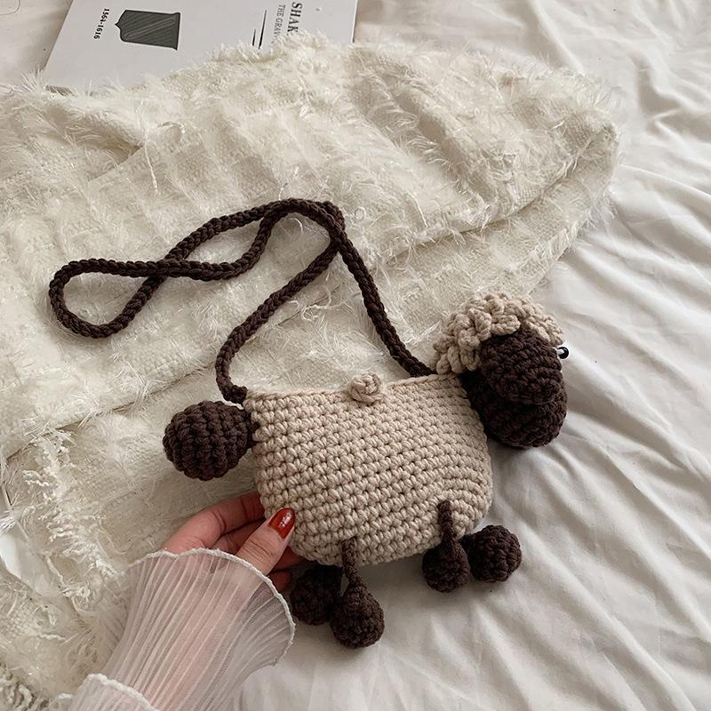 Вязаная сумка Little Lamb Симпатичная вязаная сумка через плечо с ягненком Сумка ручной работы в форме овцы
Вязаная сумка Little Lamb Симпатичная вязаная сумка через плечо с ягненком Сумка ручной работы в форме овцы