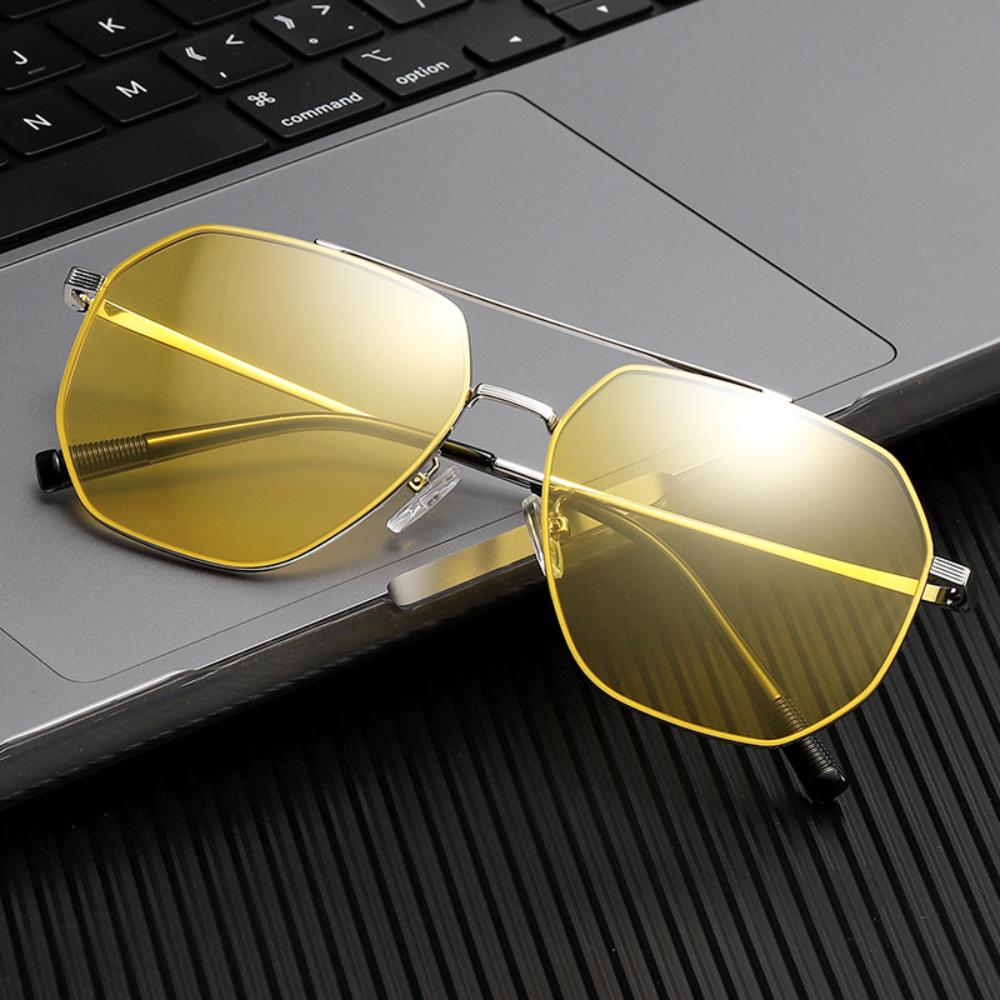 Hexagonal Frame Photochromic Polarized Glasses Lightweight Comfortable Eye Protection UV Blocking Day Night Versatile Eyewear
Hexagonal Frame Photochromic Polarized Glasses Lightweight Comfortable Eye Protection UV Blocking Day Night Versatile Eyewear