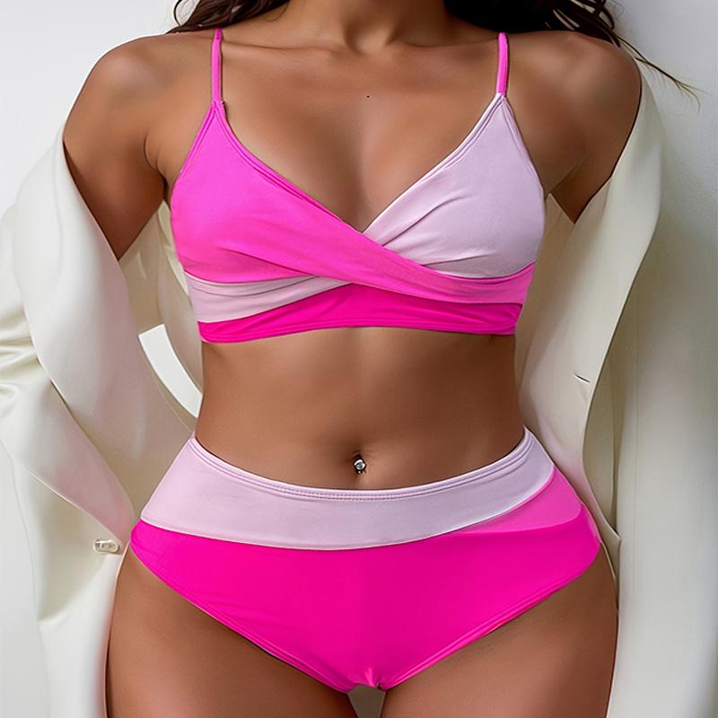 2024 Colorblock V-Neck Bikini: European & American High-End Sexy Split Swimsuit. Large
2024 Colorblock V-Neck Bikini: European & American High-End Sexy Split Swimsuit. Large