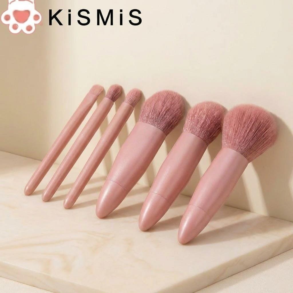 5pcs Travel Makeup Brush Set Portable Cosmetic Brushes with Mirror Blush Eyeshadow Tools Beauty Essentials рожевий
5pcs Travel Makeup Brush Set Portable Cosmetic Brushes with Mirror Blush Eyeshadow Tools Beauty Essentials рожевий