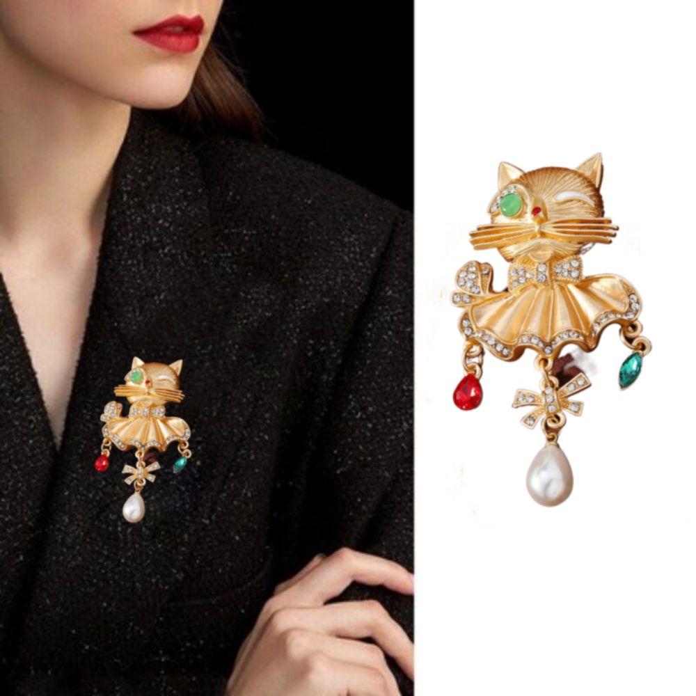 Cartoon Cat-shape Brooch Big Tail Cat Badges Personality Women Suit Lapel Pins Dress Decoration
Cartoon Cat-shape Brooch Big Tail Cat Badges Personality Women Suit Lapel Pins Dress Decoration