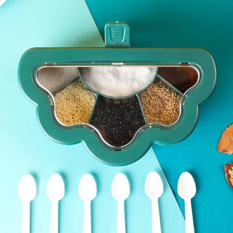 Cloud-Shaped Six-Grid Seasoning Box with Spoon and Handle: Stylish Multifunctional Kitchen Storage 153 ml оранжевый
Cloud-Shaped Six-Grid Seasoning Box with Spoon and Handle: Stylish Multifunctional Kitchen Storage 153 ml оранжевый