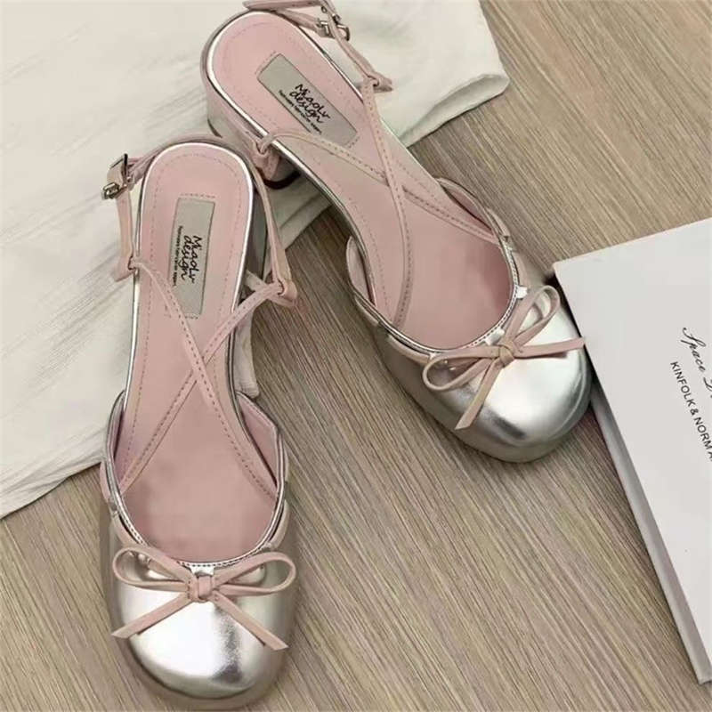 With skirt bow fairy style French Mary Jane shoes women s 2025 summer new sweet thick-heeled toe sandals 40
With skirt bow fairy style French Mary Jane shoes women s 2025 summer new sweet thick-heeled toe sandals 40