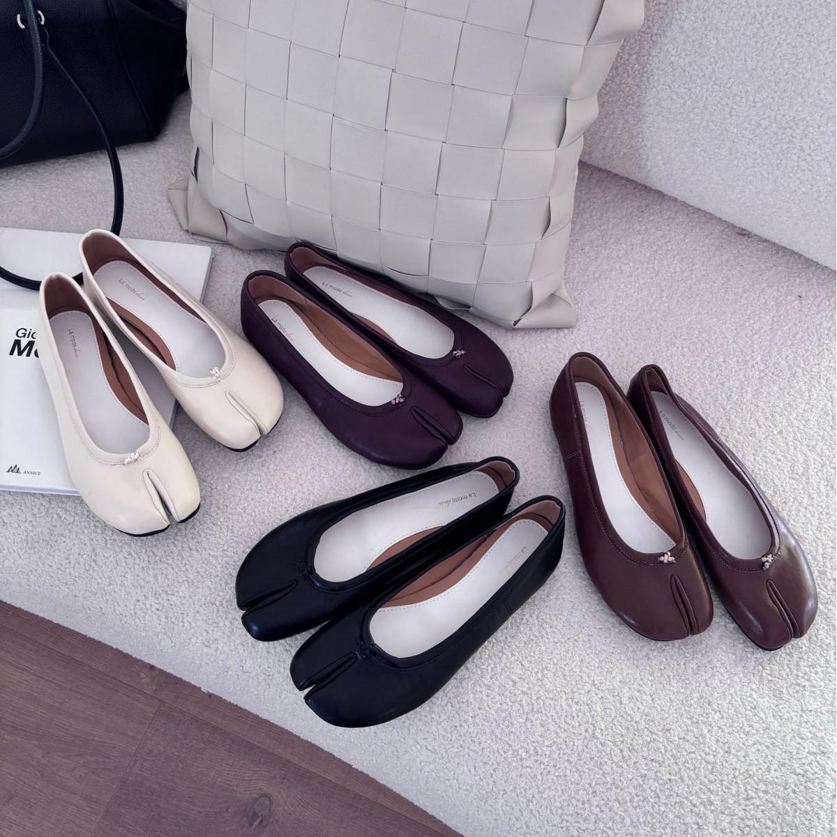 2025 winter new round head soft sole pig s trotters sub-toe shallow mouth soft sole versatile Doudou pregnant women commuting ballet women s singl 39 коричневый
2025 winter new round head soft sole pig s trotters sub-toe shallow mouth soft sole versatile Doudou pregnant women commuting ballet women s singl 39 коричневый