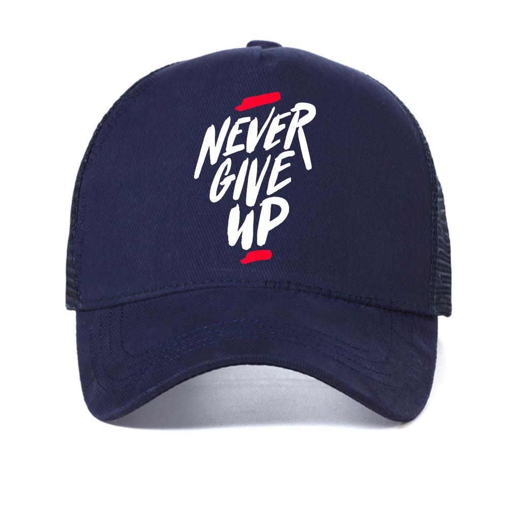NEVER GIVE UP Print Design Men S baseball cap summer outdoor Casual sports caps fashion women Breathable mesh cool Snapback hat Adjustable темно-синього кольору
NEVER GIVE UP Print Design Men S baseball cap summer outdoor Casual sports caps fashion women Breathable mesh cool Snapback hat Adjustable темно-синього кольору