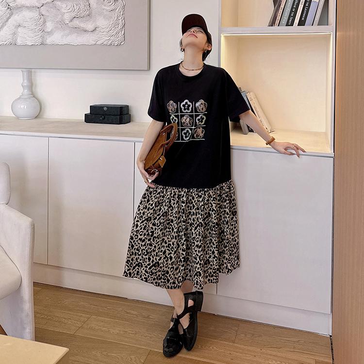 DIMANAF 2025 Summer Plus Size Dress Women Leopard Spliced Casual Vintage Dress Basic Loose Long Dress 2XL чорний
DIMANAF 2025 Summer Plus Size Dress Women Leopard Spliced Casual Vintage Dress Basic Loose Long Dress 2XL чорний