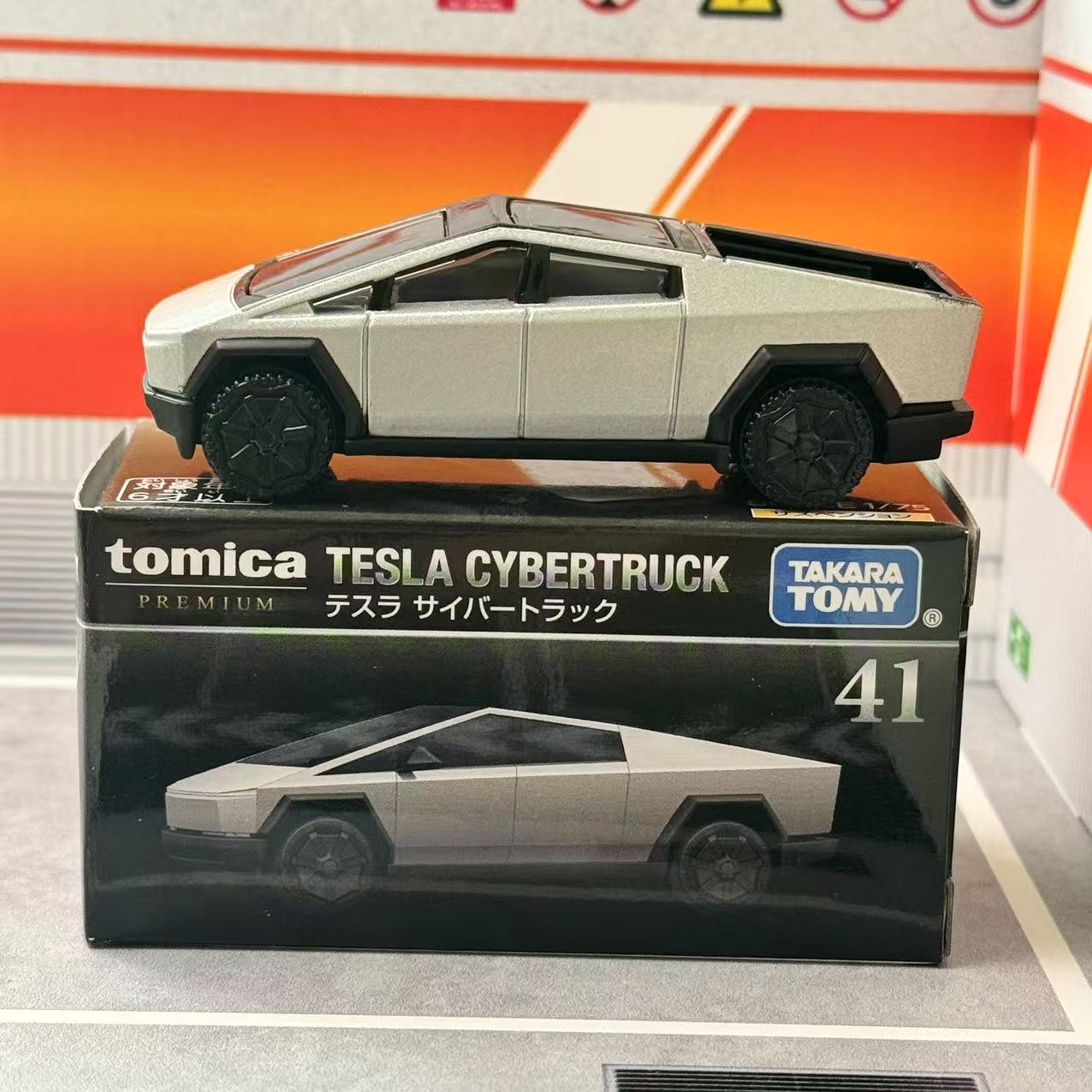 TAKARA TOMY Tomica TP41 TESLA CYBERTRUCK PREMIUM Alloy Motor Vehicle Toy Die-casting Metal Model Collection Boy s Birthday Gifts
TAKARA TOMY Tomica TP41 TESLA CYBERTRUCK PREMIUM Alloy Motor Vehicle Toy Die-casting Metal Model Collection Boy s Birthday Gifts
