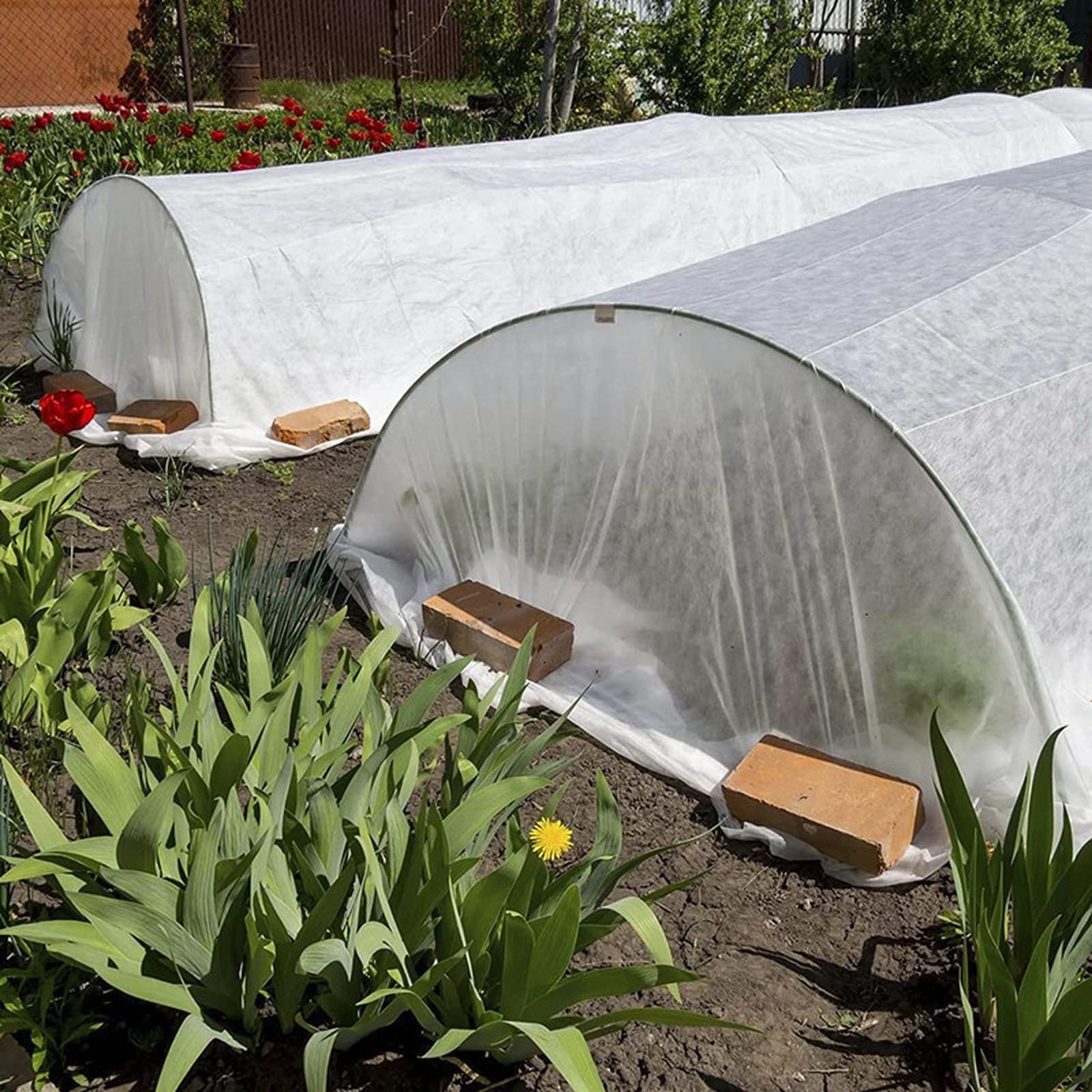 Nonwoven Plant Cover 3m x 10m Freeze Protection Fabric Durable Reusable Garden Frost Wind Pest Shield Winter Vegetable Greenhouse Blanket one size білий
Nonwoven Plant Cover 3m x 10m Freeze Protection Fabric Durable Reusable Garden Frost Wind Pest Shield Winter Vegetable Greenhouse Blanket one size білий