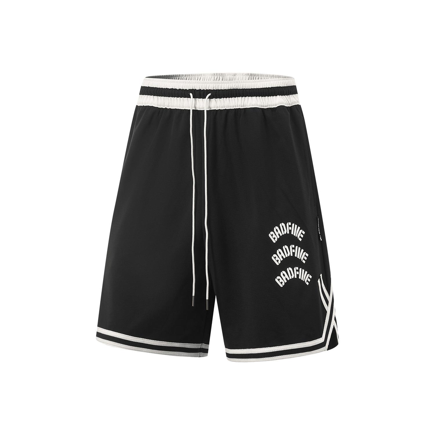 Li Ning Bad Five Letter Color Block Шорты для баскетбола мужские дышащие универсальные на шнурке средней посадки Черные AAPV023-1 XL
Li Ning Bad Five Letter Color Block Шорты для баскетбола мужские дышащие универсальные на шнурке средней посадки Черные AAPV023-1 XL