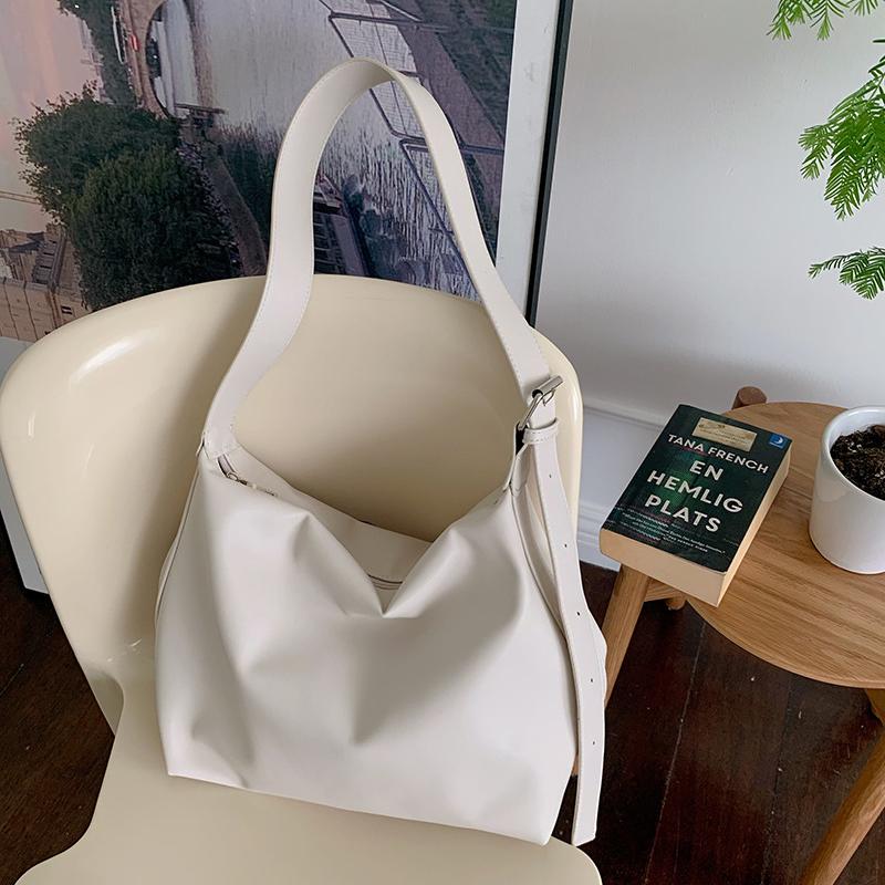 Leisure Large Capacity Crossbody Bags Solid Color Pu Leather Shoulder Bags Simple Commuting Tote Bags For Work Women S Handbags Quality
Leisure Large Capacity Crossbody Bags Solid Color Pu Leather Shoulder Bags Simple Commuting Tote Bags For Work Women S Handbags Quality