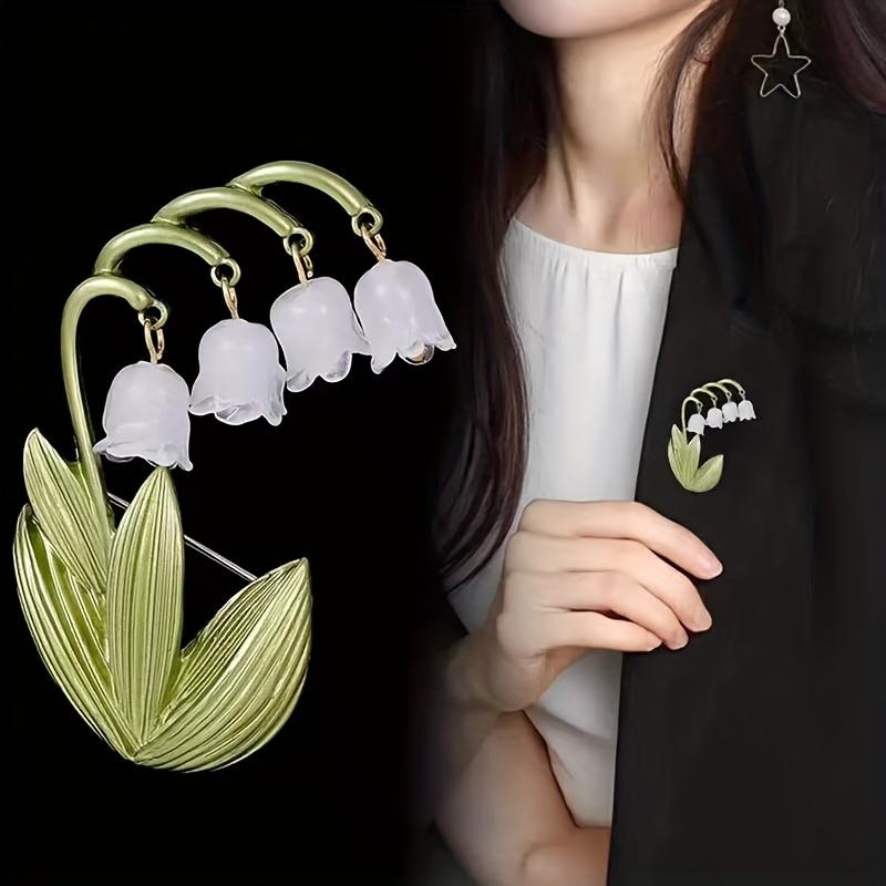 Lily Flower Brooch Pin, Elegant Design with Tassel Detail for Vintage Formal Outfits and Women s Accessories зелёный
Lily Flower Brooch Pin, Elegant Design with Tassel Detail for Vintage Formal Outfits and Women s Accessories зелёный