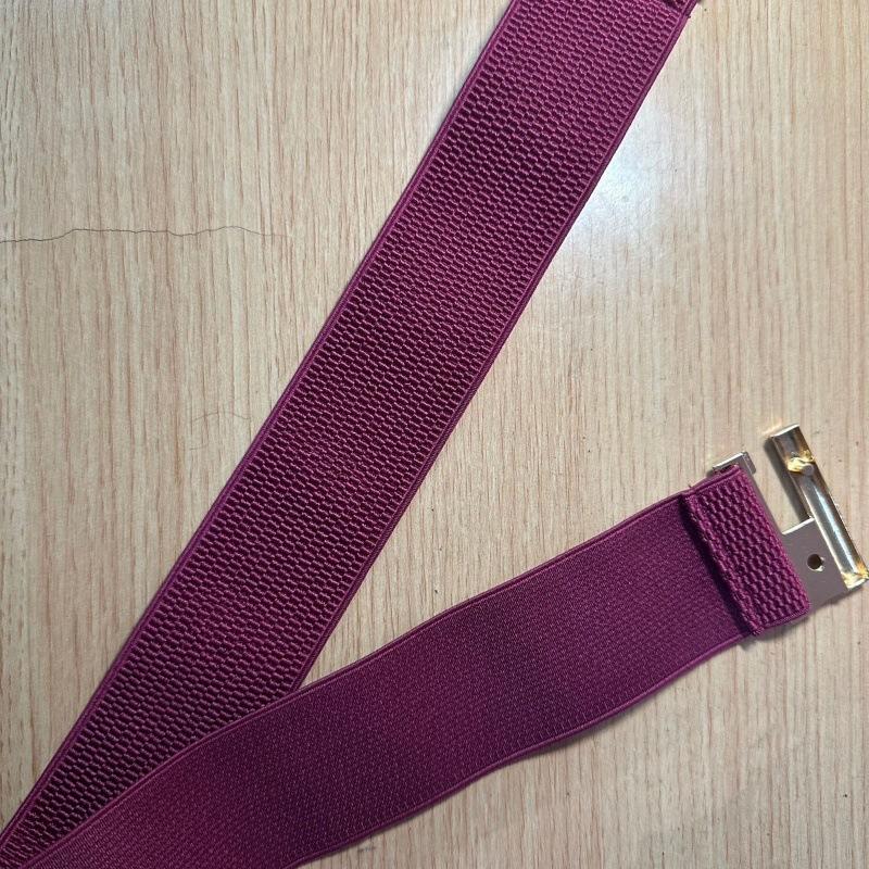 Модный черный женский и фиолетовый пояс для похудения талии с регулируемым дизайном с двойным кольцом Purple Gold
Модный черный женский и фиолетовый пояс для похудения талии с регулируемым дизайном с двойным кольцом Purple Gold