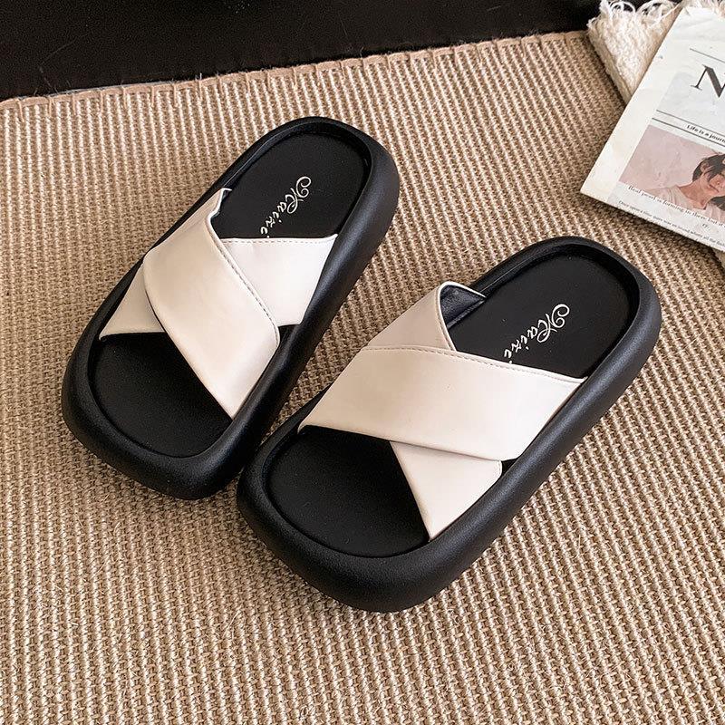 Women s summer wear French high-end silver platform slippers 2025 new fashion sandals stepping on shit beach slippers 40 бежевый
Women s summer wear French high-end silver platform slippers 2025 new fashion sandals stepping on shit beach slippers 40 бежевый
