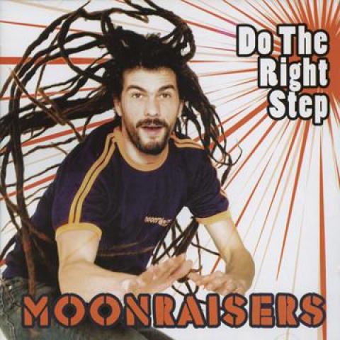 CD MOONRAISERS - Do The Right Step MAF011 Music Action/So 2009 France Reggae, Ska & Dub
CD MOONRAISERS - Do The Right Step MAF011 Music Action/So 2009 France Reggae, Ska & Dub
