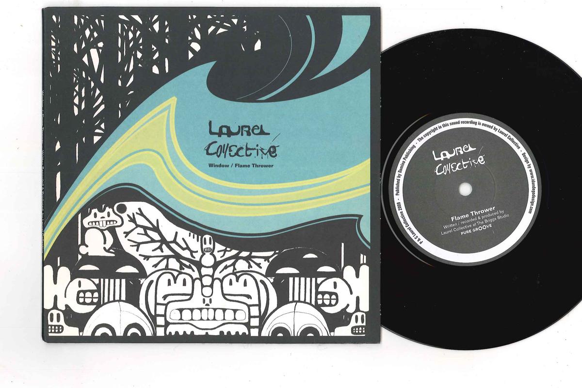 7inch Record LAUREL COLLECTIVE - Window / Flame Thrower PUREGROOVE009 PURE GROOVE 2009 UK Rock Used
7inch Record LAUREL COLLECTIVE - Window / Flame Thrower PUREGROOVE009 PURE GROOVE 2009 UK Rock Used