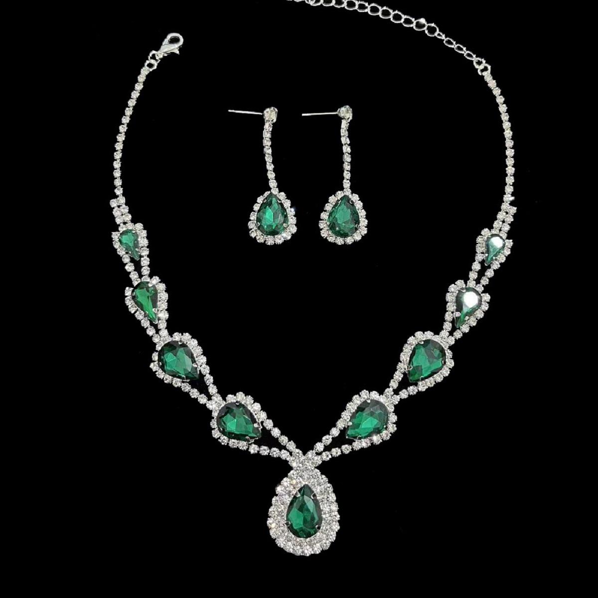 Ladies Fashion Design Water Drop Series Set Necklace Earrings Jewelry Set Suitable for Wedding, Party, Festival Gifts
Ladies Fashion Design Water Drop Series Set Necklace Earrings Jewelry Set Suitable for Wedding, Party, Festival Gifts