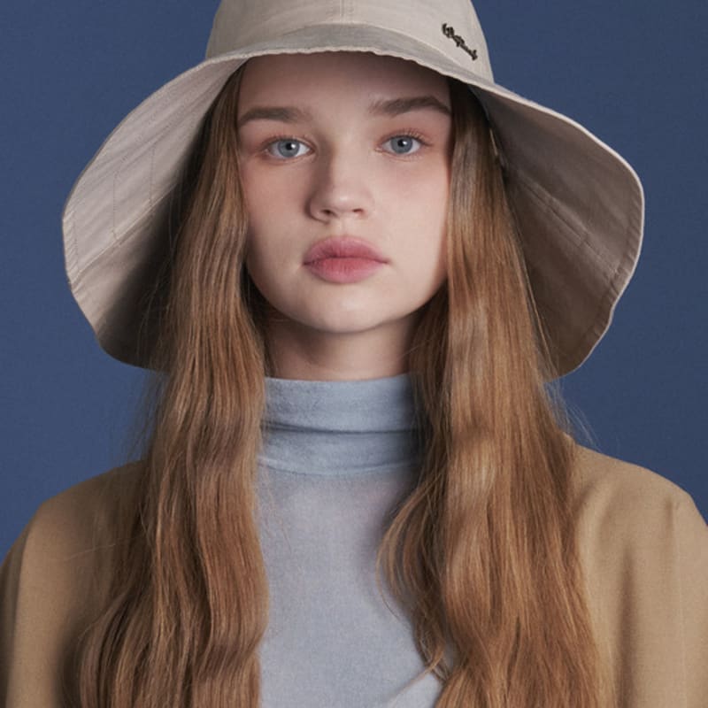 БЕЛАЯ ПУСТЫНЯ Шляпа-ведро с широкими полями Севилья (5 цветов) BLACK_Free
БЕЛАЯ ПУСТЫНЯ Шляпа-ведро с широкими полями Севилья (5 цветов) BLACK_Free