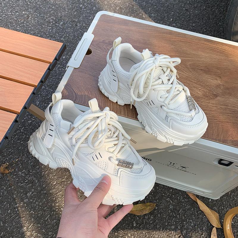 Модные женские туфли для папы на толстой подошве 2025 года, новые повседневные кроссовки для мужчин небольшого роста и тонкости из сетчатой ткани с дышащими вставками 35
Модные женские туфли для папы на толстой подошве 2025 года, новые повседневные кроссовки для мужчин небольшого роста и тонкости из сетчатой ткани с дышащими вставками 35