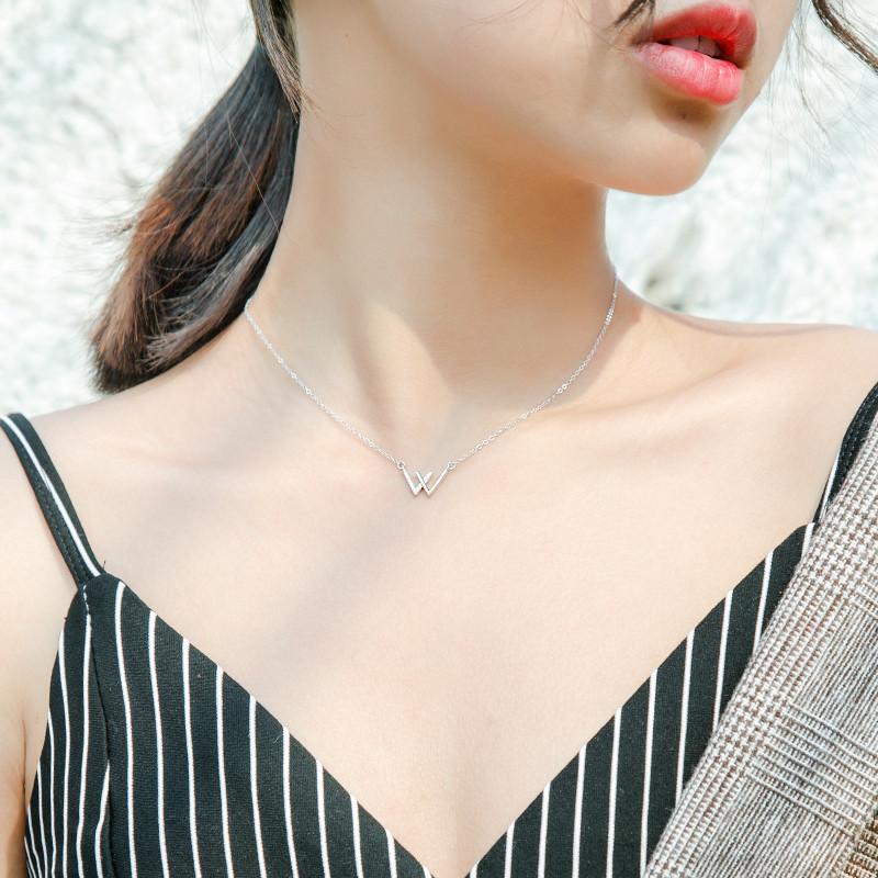 Ожерелье с буквой W для женщин, корейская версия ожерелья Niche Clavicle Chain Clavicle, ожерелье с индивидуальностью и темпераментом
Ожерелье с буквой W для женщин, корейская версия ожерелья Niche Clavicle Chain Clavicle, ожерелье с индивидуальностью и темпераментом