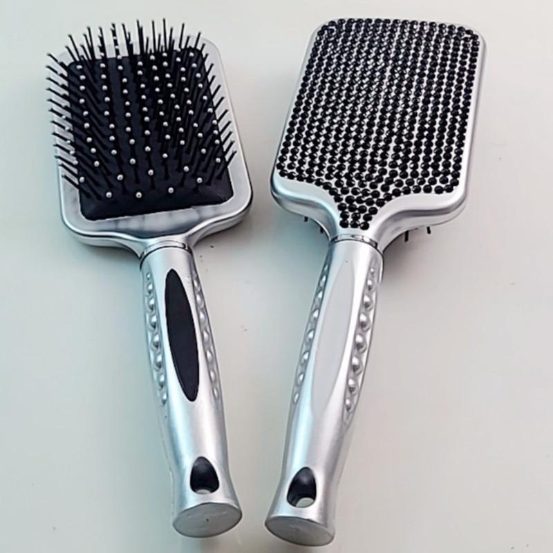 Массажная расческа с бриллиантами и воздушной подушкой для выпрямления и разглаживания волос 25.5*8*3.5 cm
Массажная расческа с бриллиантами и воздушной подушкой для выпрямления и разглаживания волос 25.5*8*3.5 cm