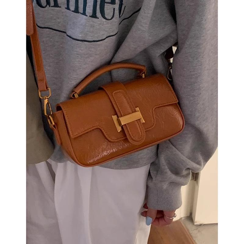 Super fire ins messenger bag women s 2025 new trendy fashion Korean retro portable small square bag shoulder small bag коричневый
Super fire ins messenger bag women s 2025 new trendy fashion Korean retro portable small square bag shoulder small bag коричневый