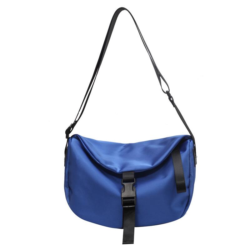 Casual versatile shoulder oblique span bag New large-capacity commuter shoulder bag Niche design Fashion trend flip bag синій
Casual versatile shoulder oblique span bag New large-capacity commuter shoulder bag Niche design Fashion trend flip bag синій